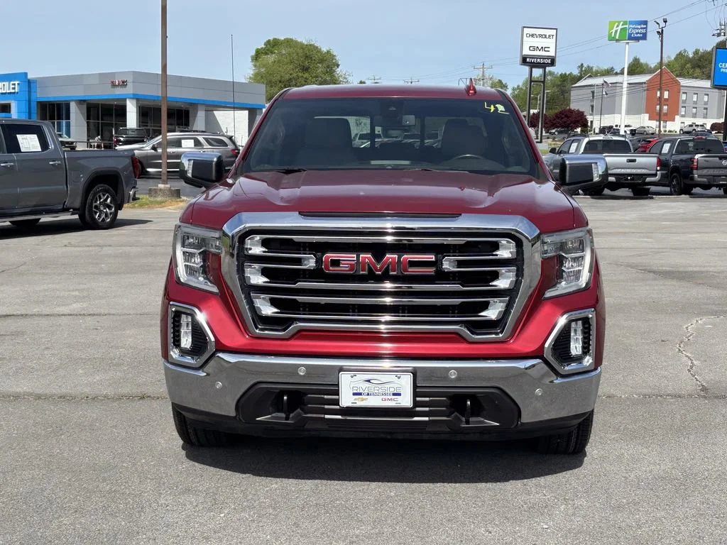 Used 2019 RED QUARTZ TINTCOAT GMC SLT image 5
