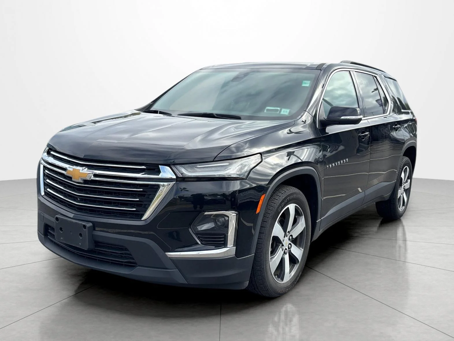 Used 2023 Mosaic Black Metallic Chevrolet LT Leather image 1