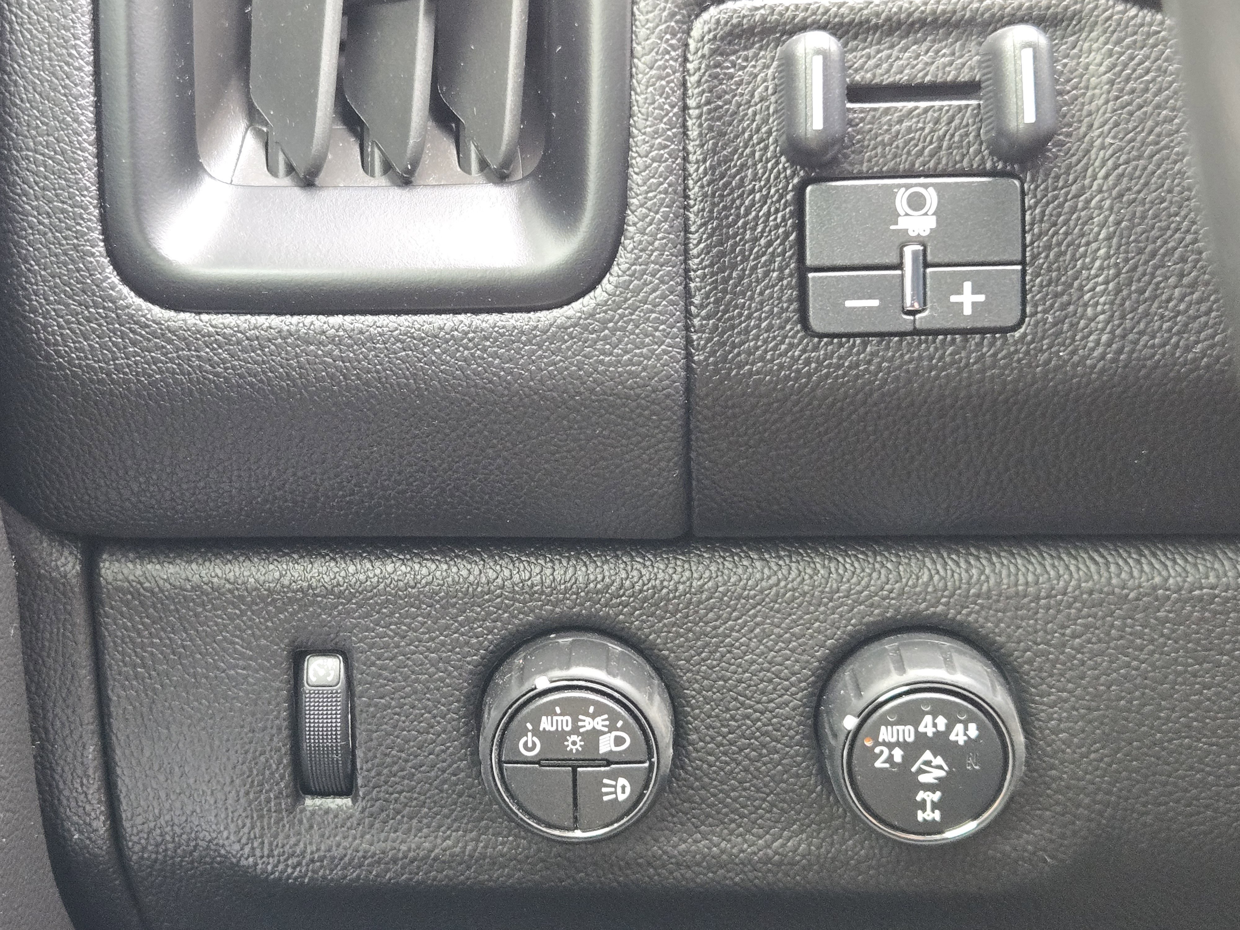 Used 2021 Satin Steel Metallic Chevrolet 4WD ZR2 image 23