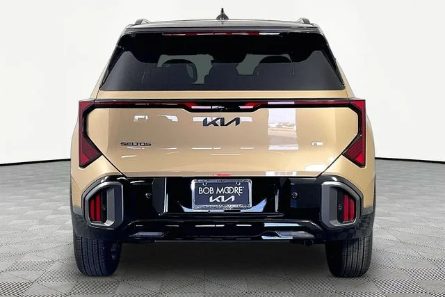 New 2027 Brown Kia X-Line S image 5