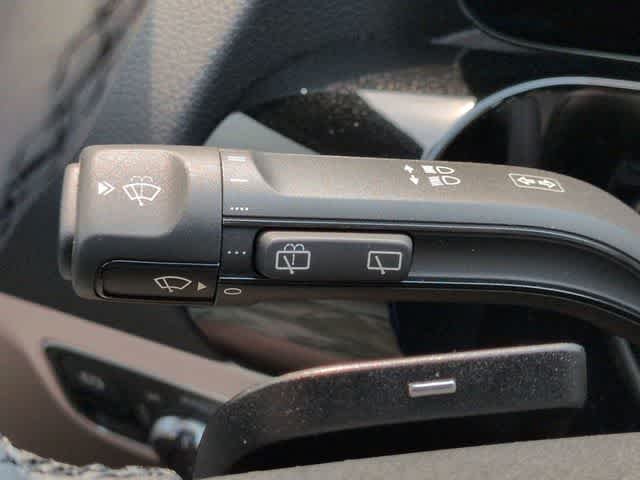 Used 2026 Cirrus Silver Metallic Mercedes-Benz GLA 250 image 26