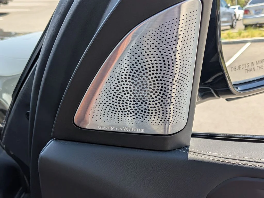 Used 2025 Gray BMW ALPINA XB7 image 13