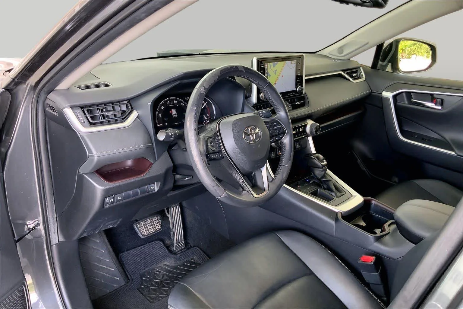Used 2020 Magnetic Gray Metallic Toyota Limited image 18