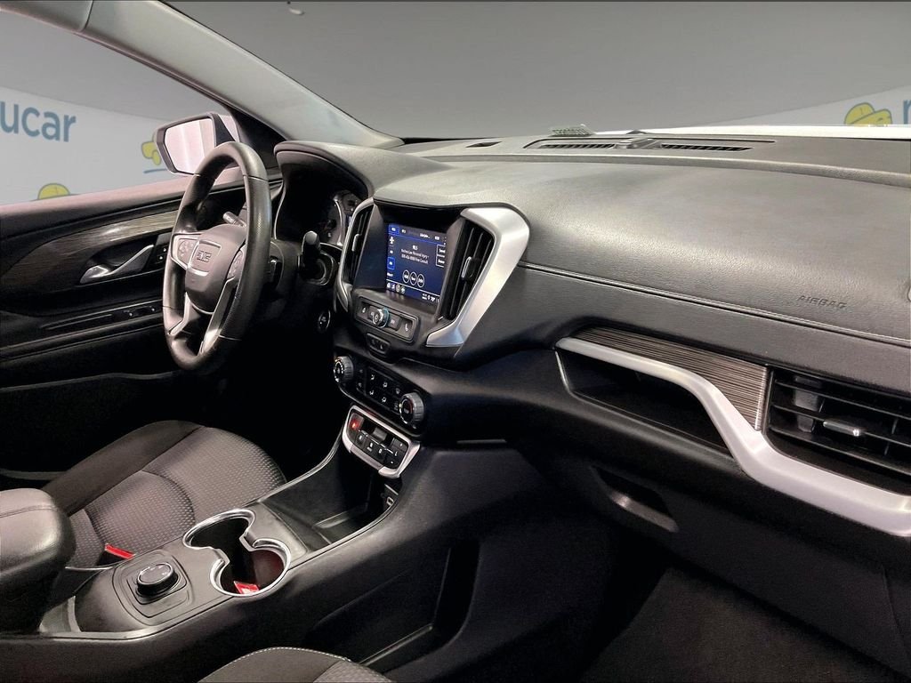 Used 2024 White GMC SLE image 14