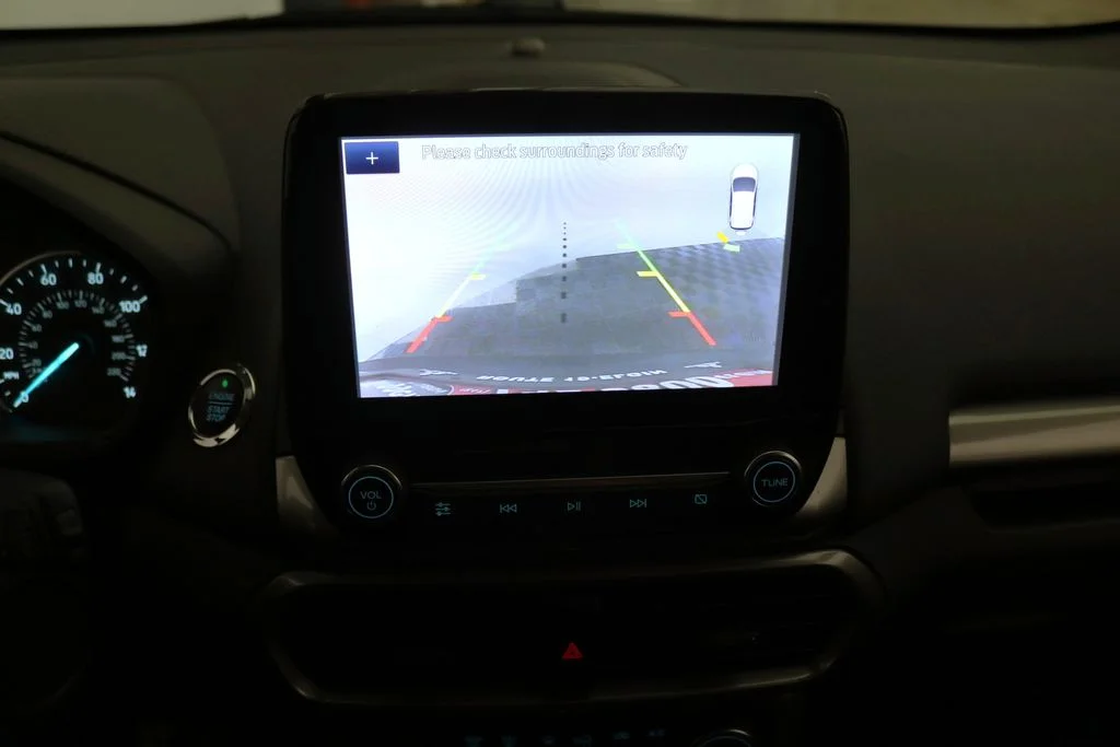 Used 2021 Black Ford SE image 22