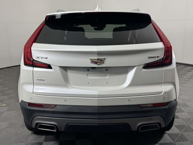 Used 2022 White Cadillac Premium Luxury image 9