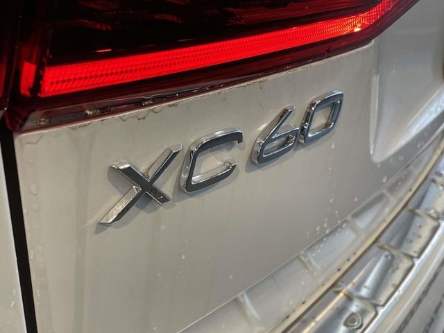 2026 Volvo XC60 Ultra - Photo 8