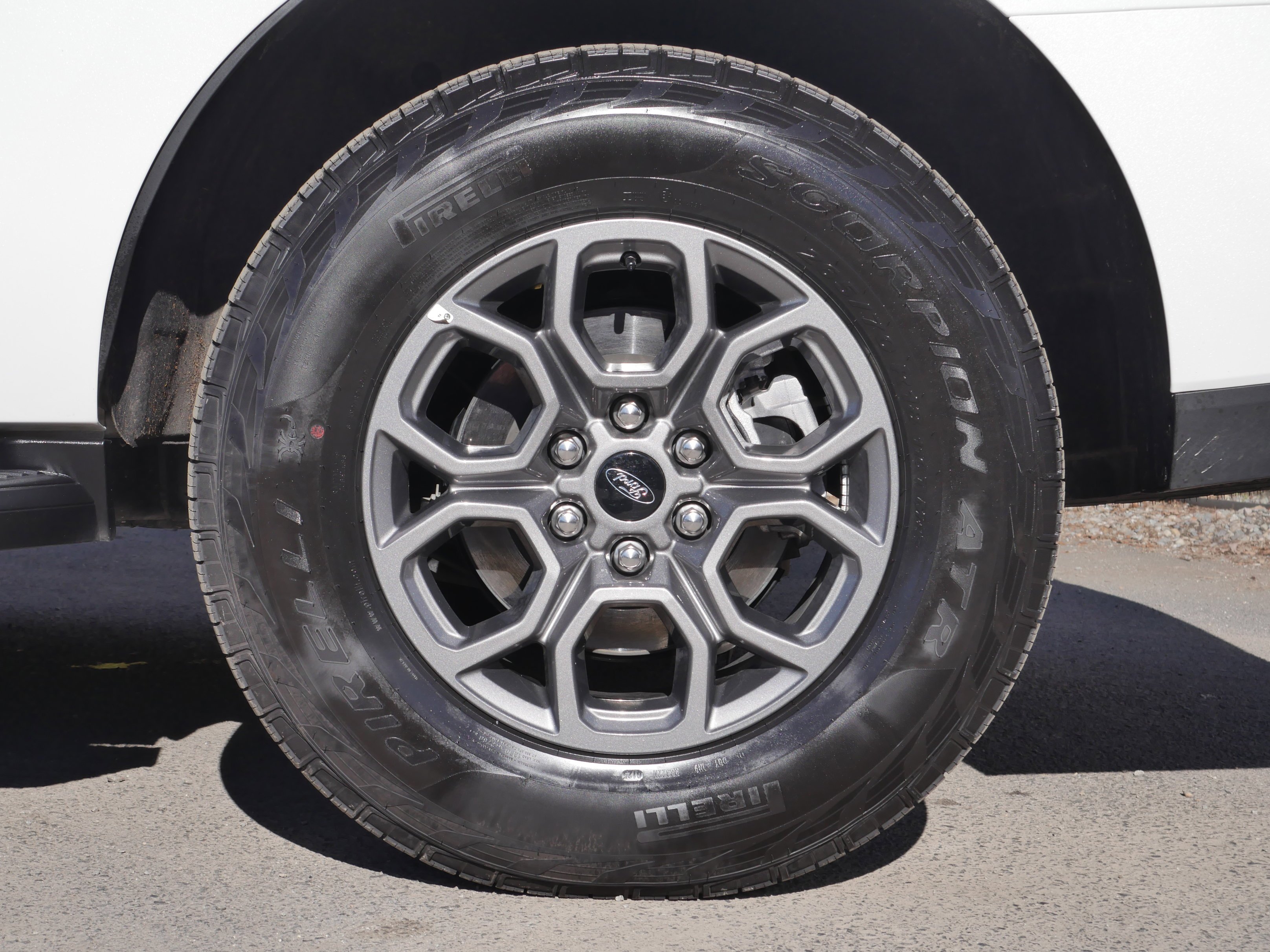 Certified Used 2025 Star White Ford Active image 17