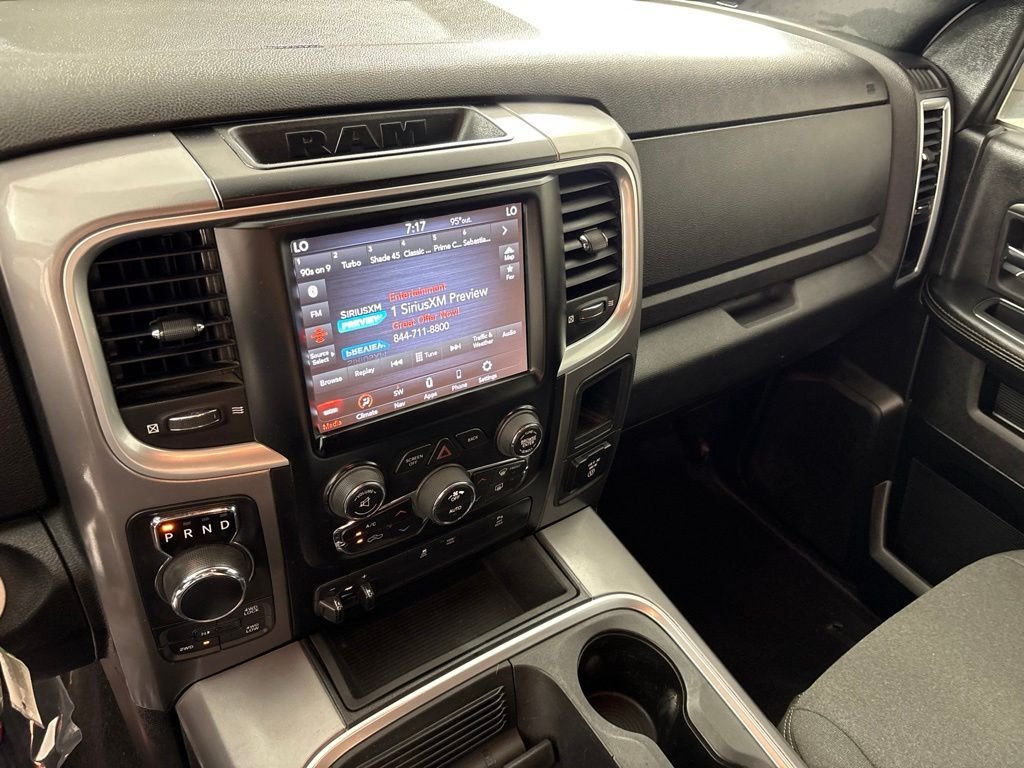 Used 2021 White Ram Warlock image 31
