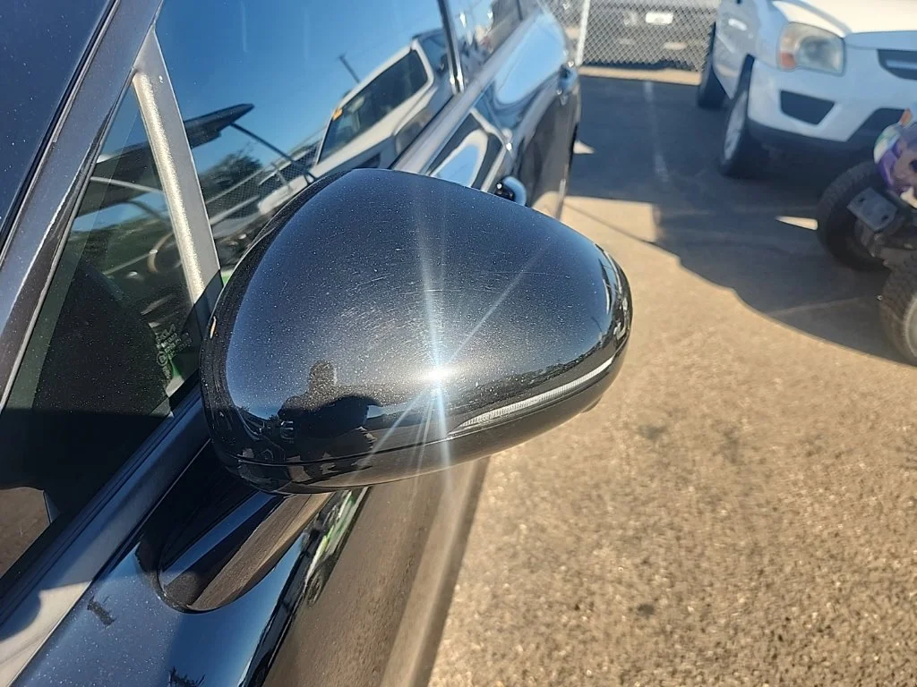 Used 2025 Black Kia EX image 6
