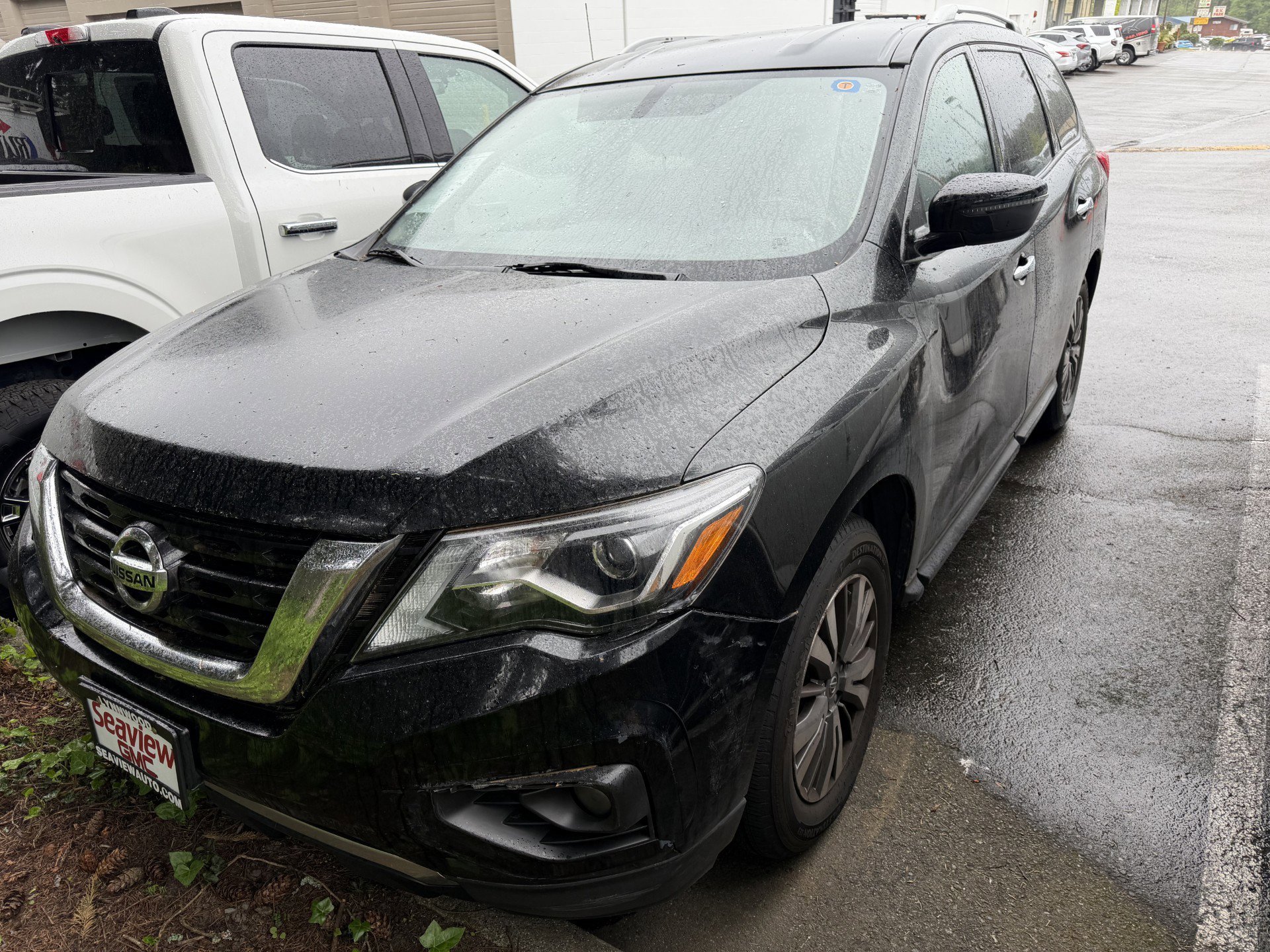 2019 Nissan Pathfinder SV 2WD's photo