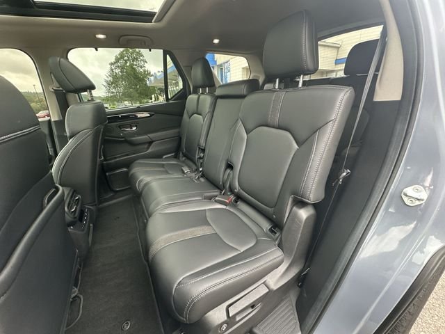 Used 2025  Honda Touring image 27