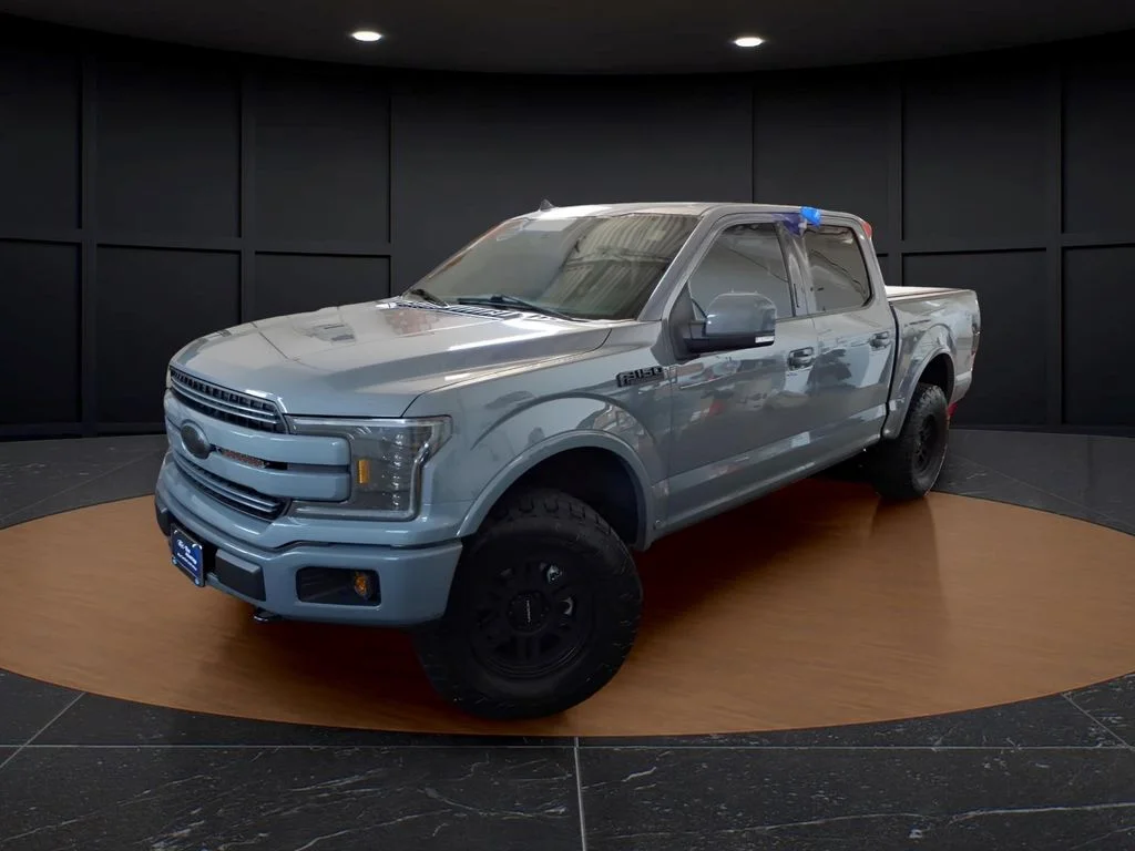 Certified Used 2019 Gray Metallic Ford Lariat image 2