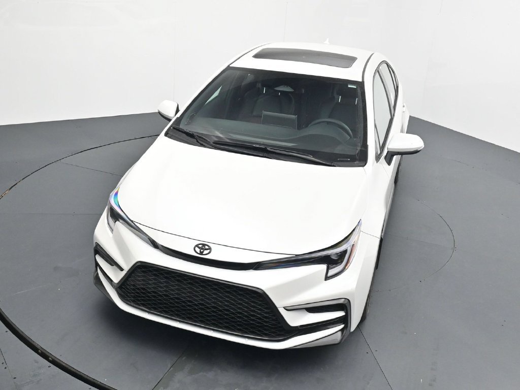New 2026 Wind Chill Pearl <sup>1</sup> Toyota  XSE image 11