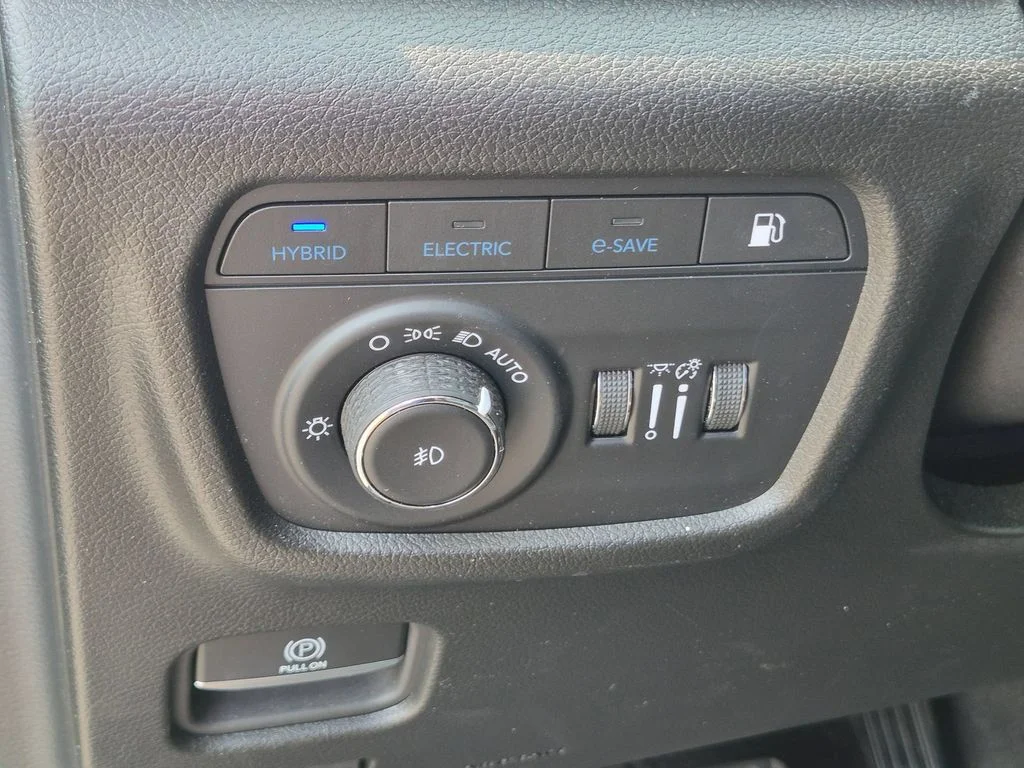 Used 2023 Black Jeep 4xe image 16