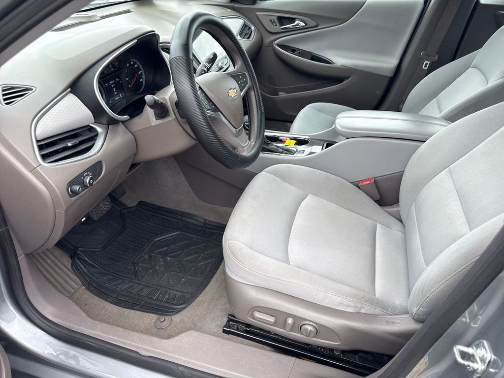 2023 Chevrolet Malibu 1LT - Photo 10
