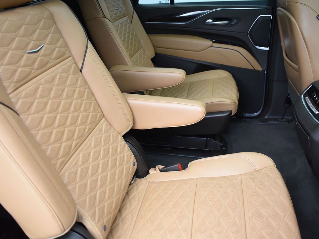 2022 CADILLAC ESCALADE - Image 36
