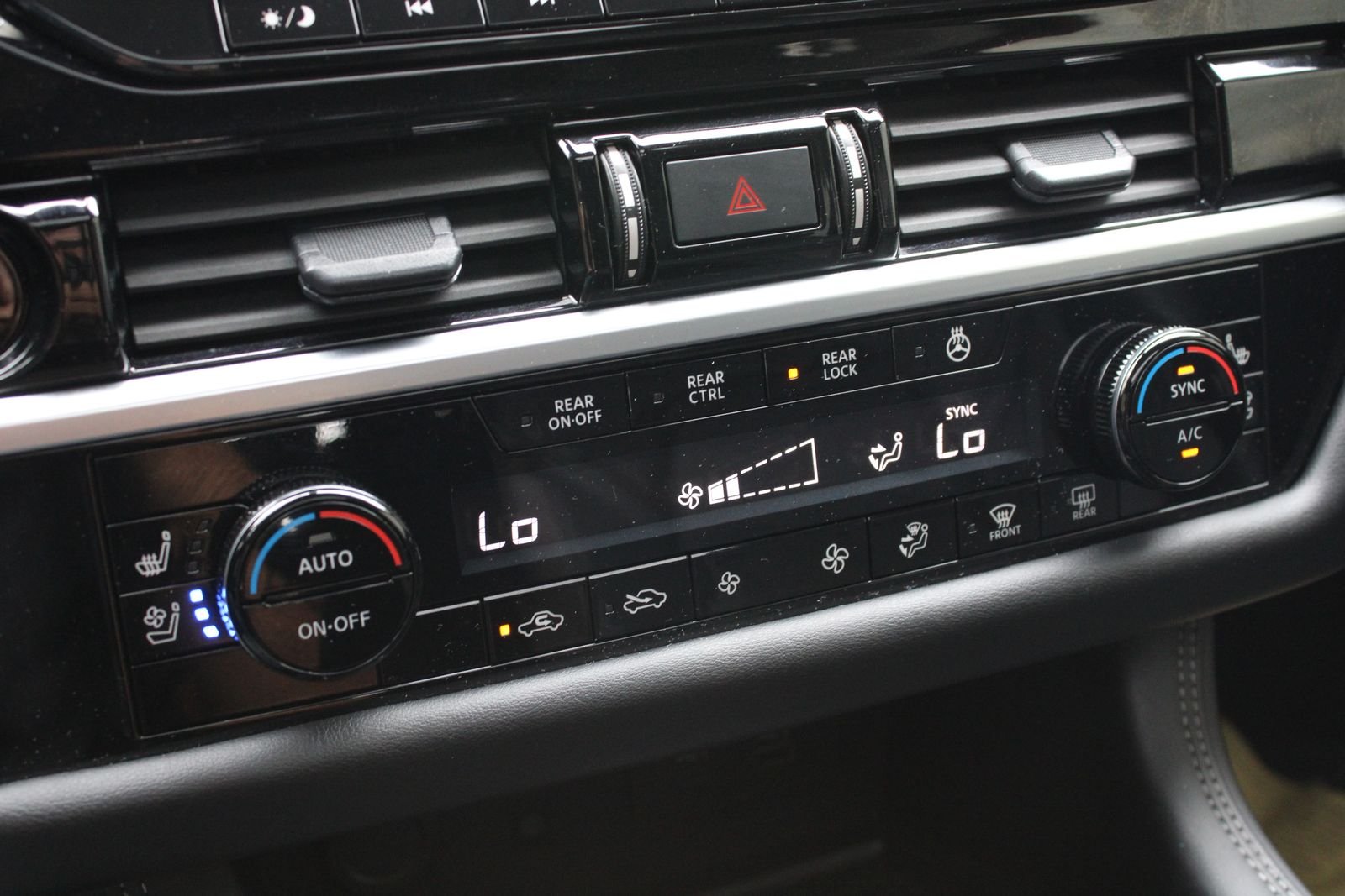 Used 2025 Red Nissan Platinum image 25