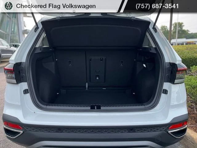 New 2026 White Volkswagen 1.5T SE image 14