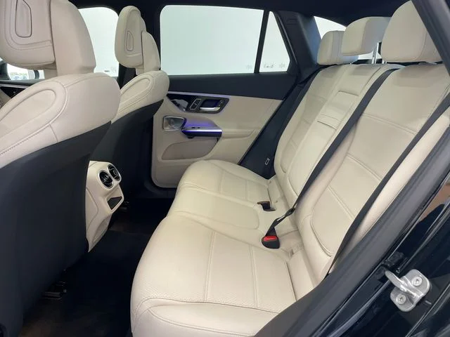 New 2027 Beige Mercedes-Benz GLC 300 image 21