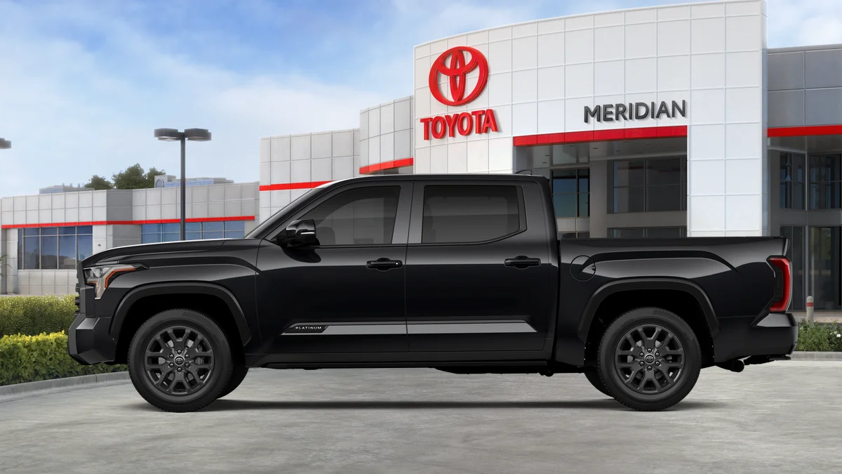 New 2026 Midnight Black Metallic Toyota Platinum image 4