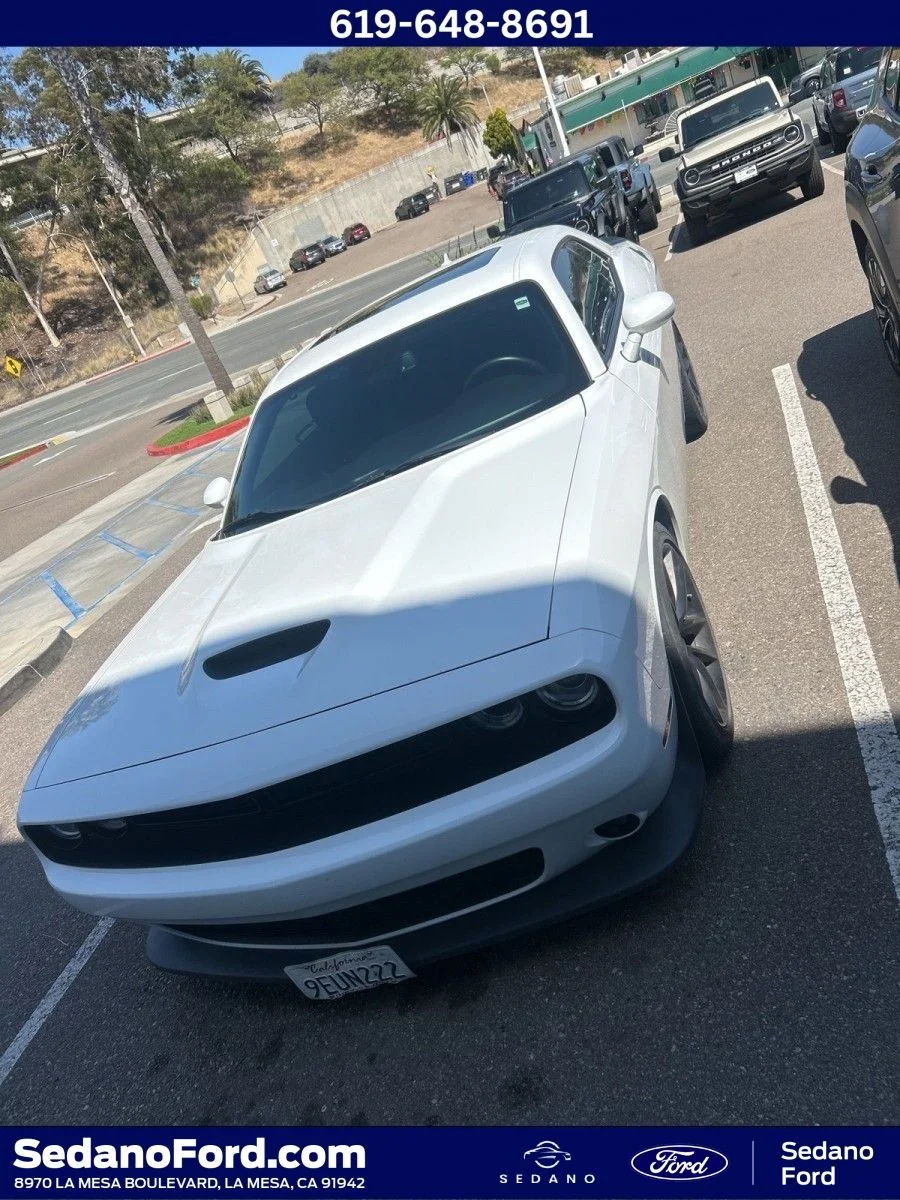 2022 Dodge Challenger GT Auto's photo