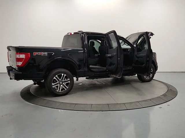 Used 2023 Black Ford XL image 13