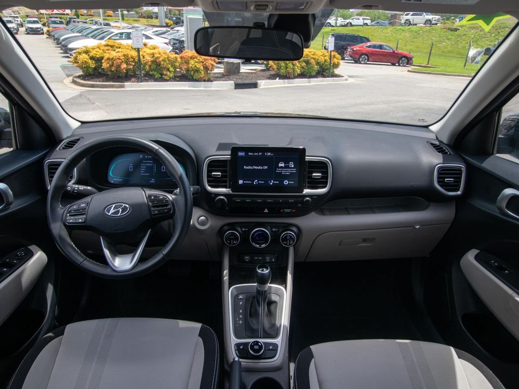 2026 Hyundai Venue SEL - Photo 21