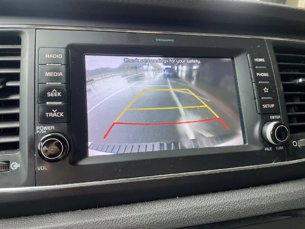 Used 2019 White Kia EX image 17