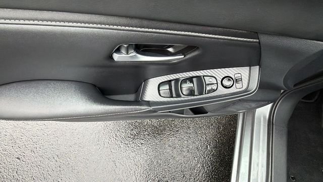 Used 2023 Gray Nissan S image 14
