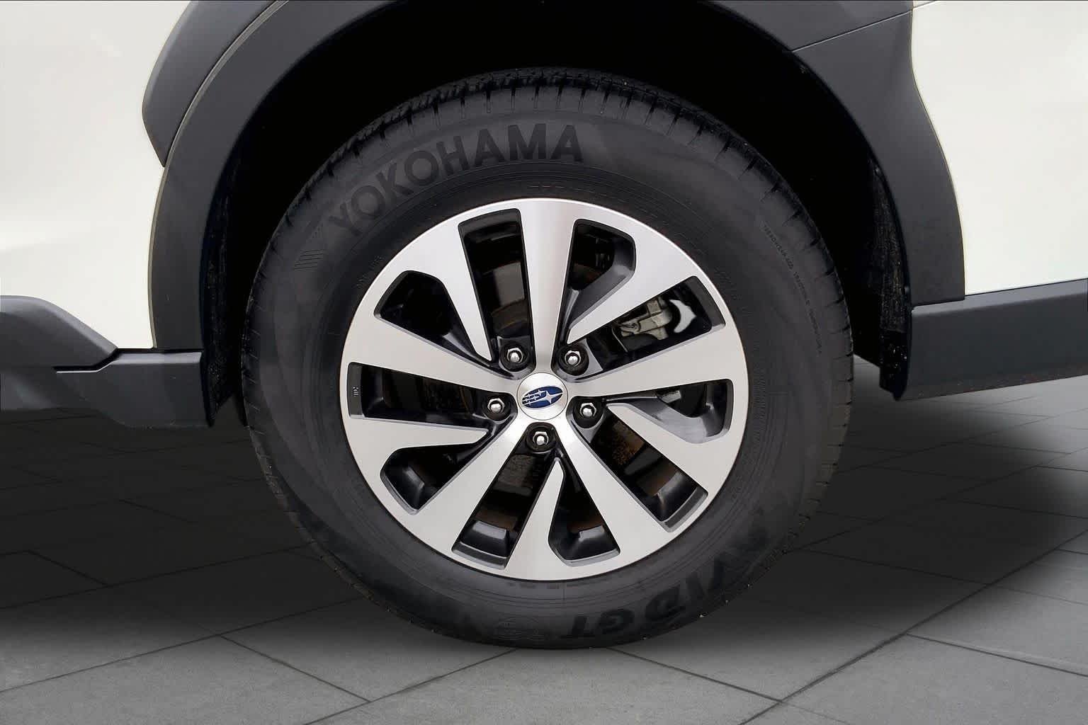 Used 2025 Crystal White Pearl Subaru Premium image 11