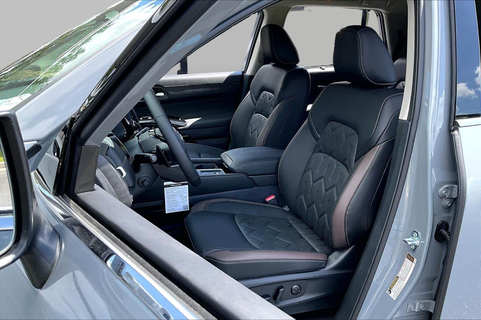 New 2026 Boulder Gray Pearl Nissan Platinum image 9