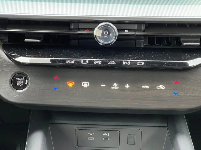 New 2025 Scarlet Ember Tintcoat Nissan SL image 24
