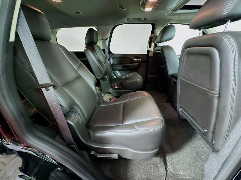 Used 2013 Black GMC Denali image 36