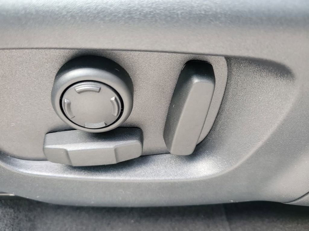2025 Land Rover Discovery Sport S - Photo 27