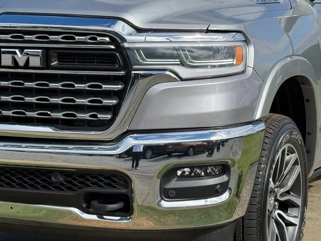 New 2025 Billet Silver Metallic Clear-Coat Exterior Paint RAM Limited image 11