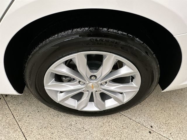 2025 Chevrolet Malibu 1LT - Photo 40