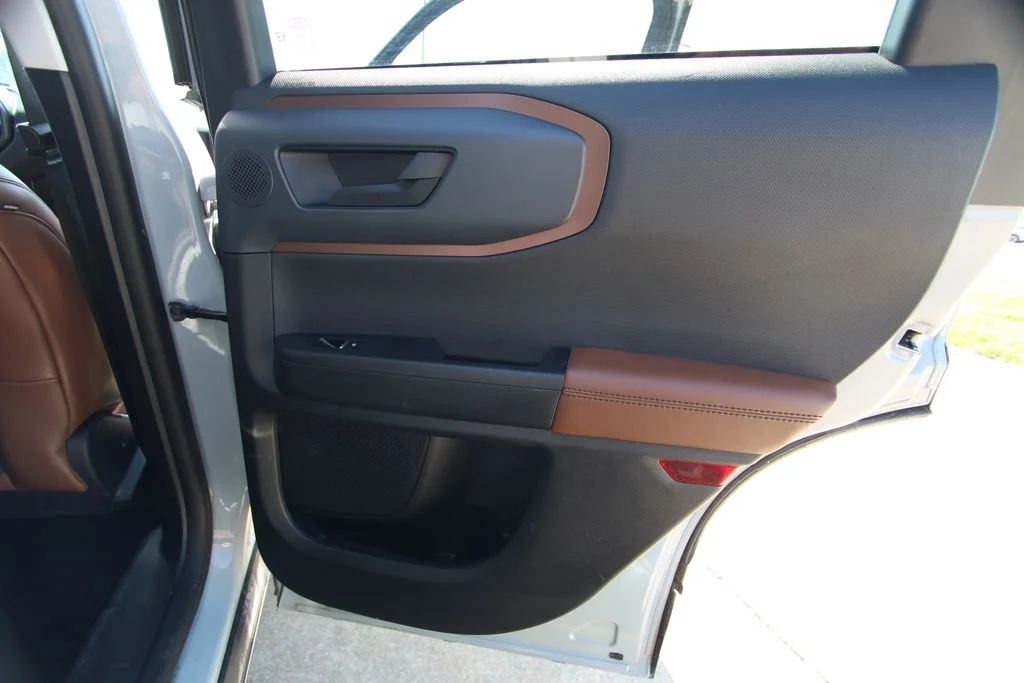Used 2021  Ford Outer Banks image 42