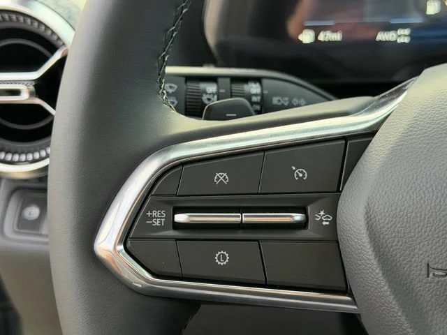 2027 Chevrolet Equinox LT - Photo 14