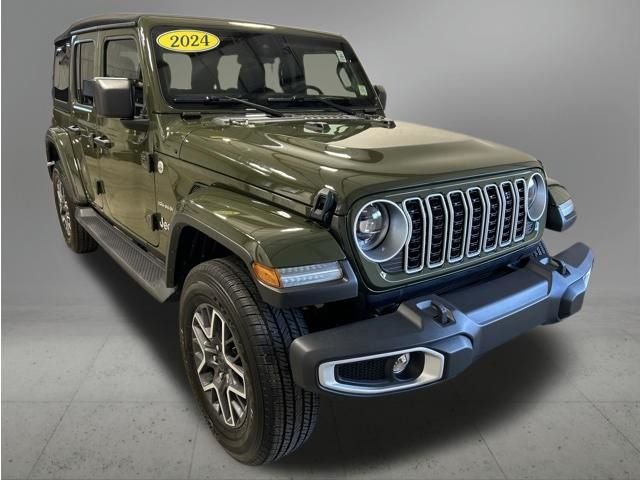 2024 Jeep Wrangler 4-Door Sahara - Photo 8
