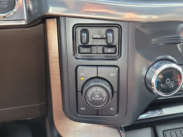 New 2026 Gray Metallic Ford King Ranch image 31