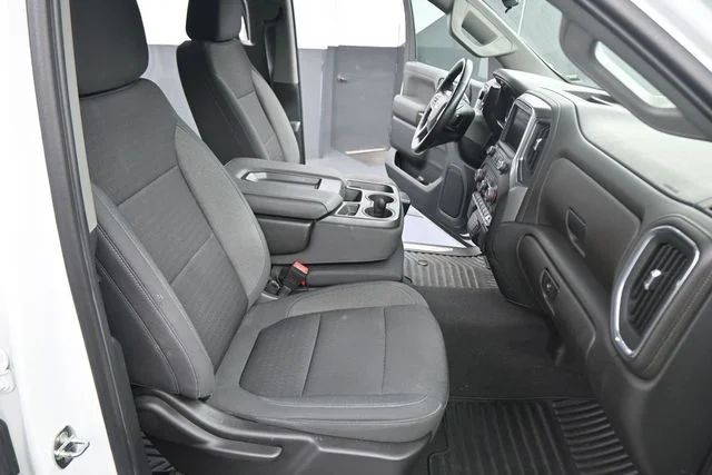 Used 2022 White Chevrolet LT image 14
