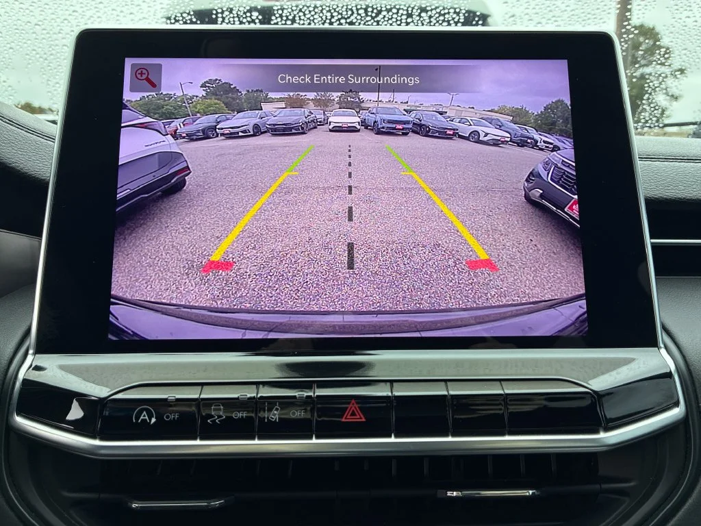 Used 2023 Black Jeep Limited image 29