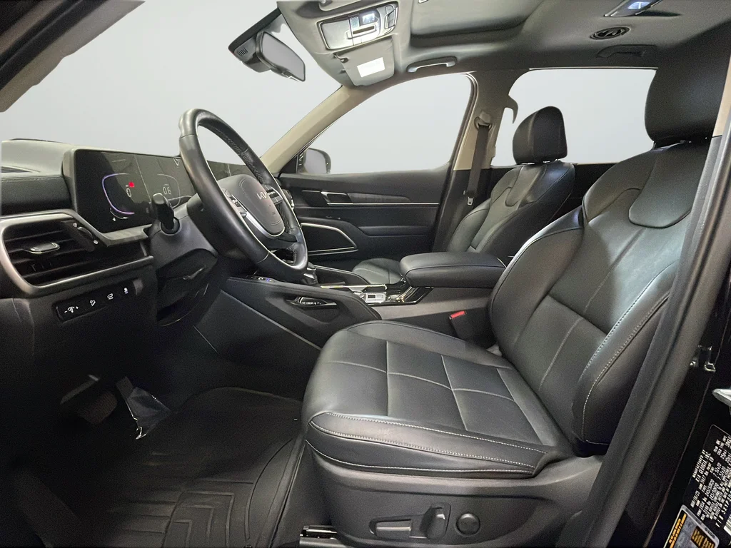 Certified Used 2025 Black Kia EX image 11