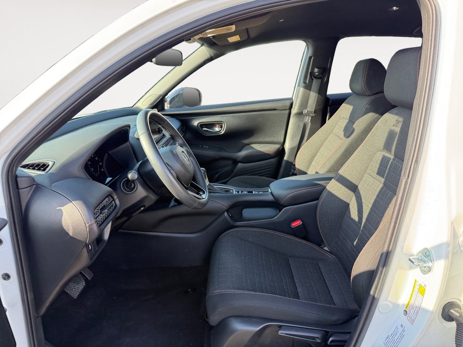 Used 2024 Platinum White Pearl Honda Sport image 10