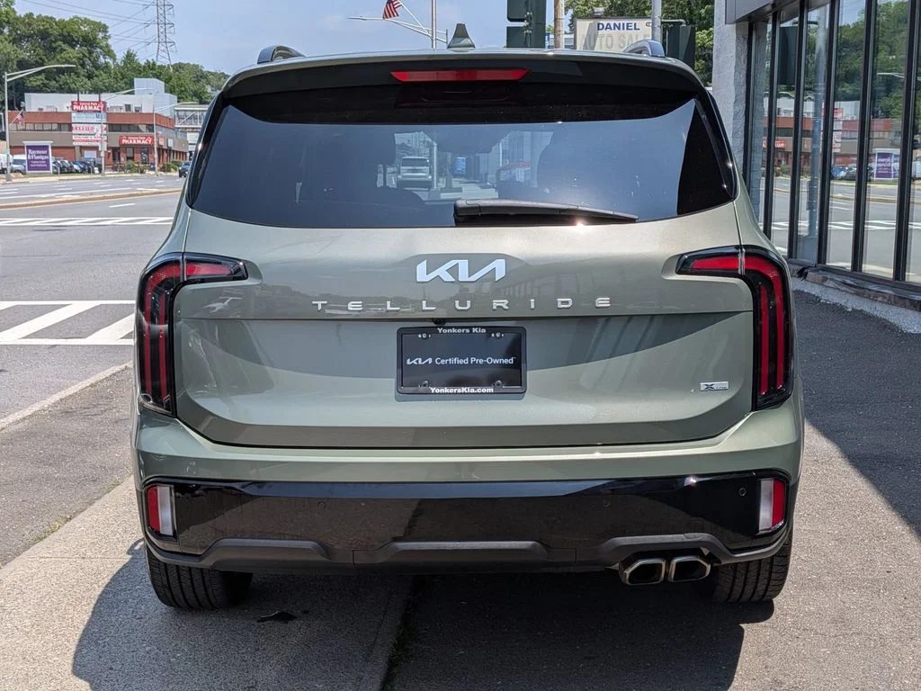 Used 2024 Green Kia EX X-Line image 7