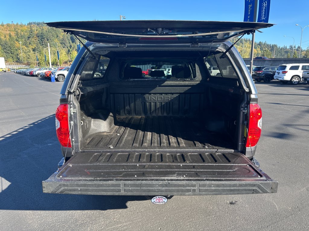 Used 2020 Magnetic Gray Metallic Toyota SR5 image 11