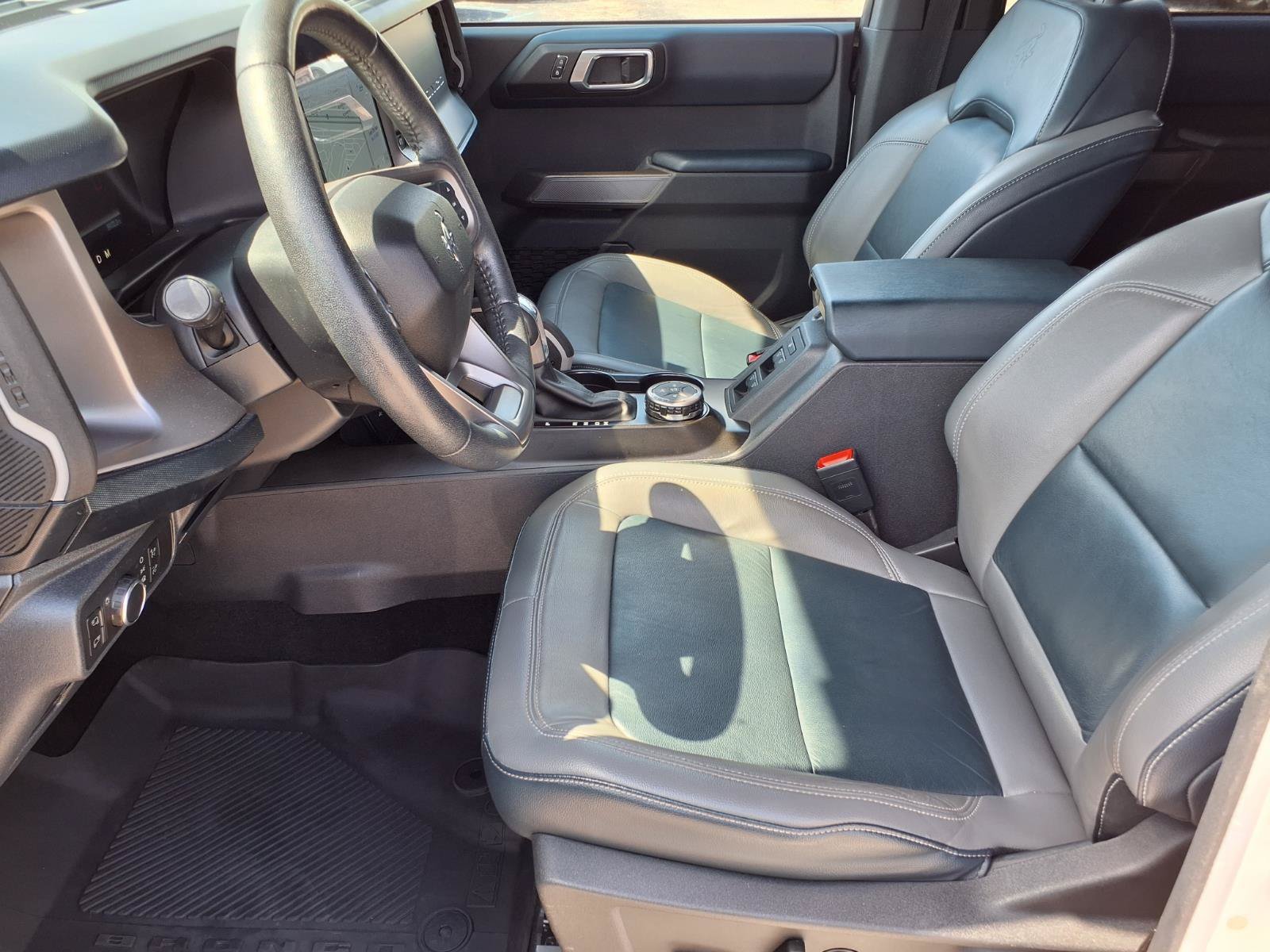 Used 2022 White Ford  image 13