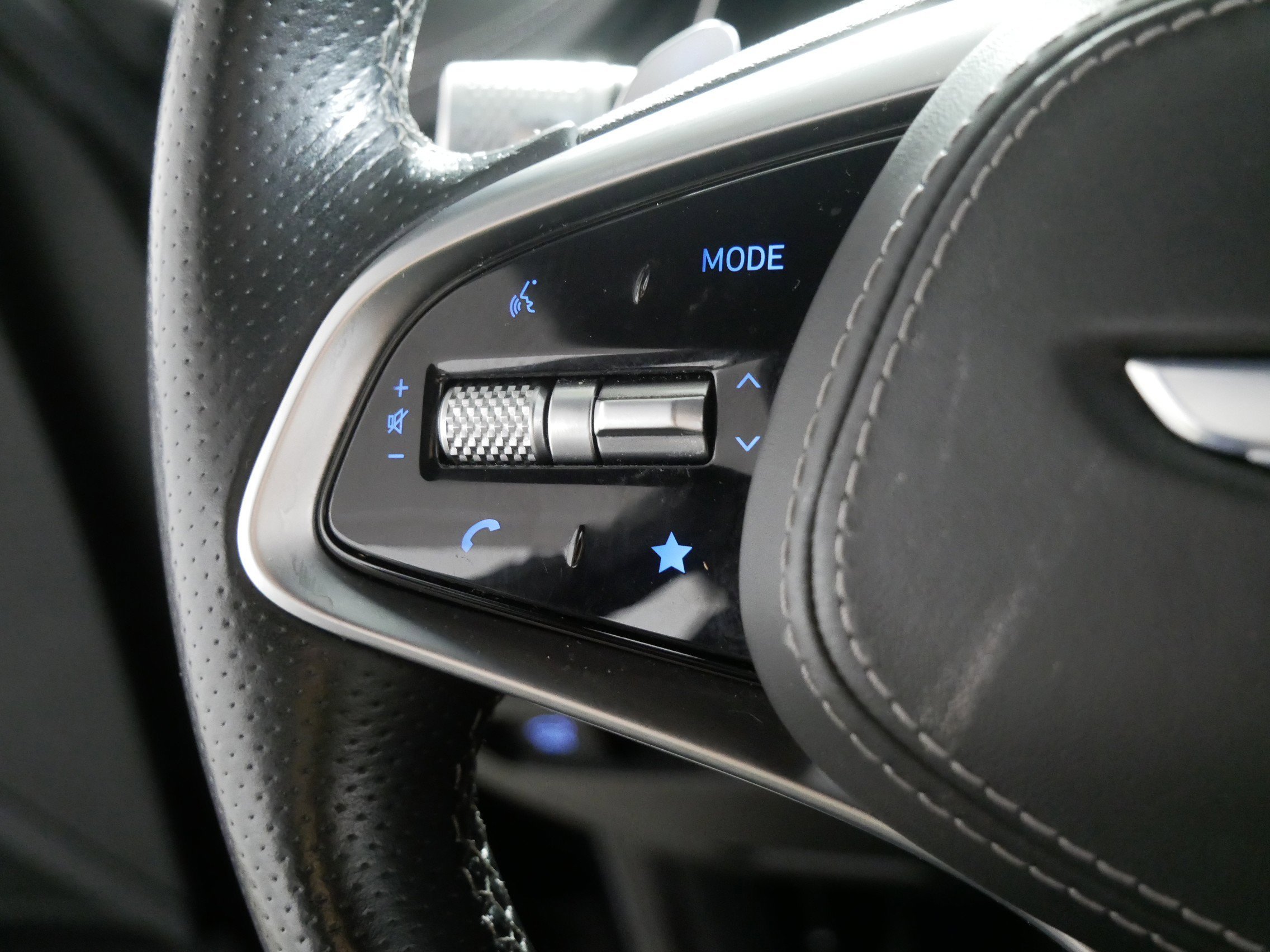 2022 GENESIS GV70 Sport - Photo 27