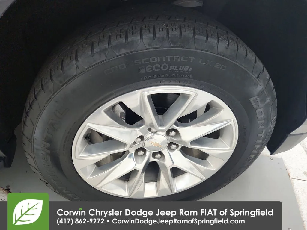 Used 2023 Gray Chevrolet Premier image 34